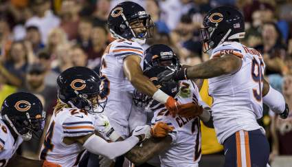 Bears Defender Claps Back at Trash-Talking Packer Fan On Twitter