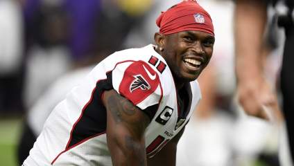 Falcons Sign WR Amid Julio Jones Trade Drama