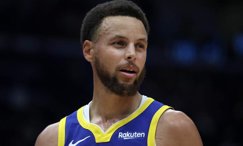 Steph Curry returns to action