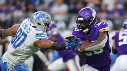 Lions’ Trey Flowers Shows Offseason Training Program [WATCH]