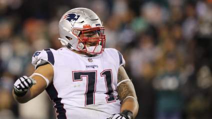 Chiefs Poach Former 1st-Round Run Stuffer From Raiders: Report