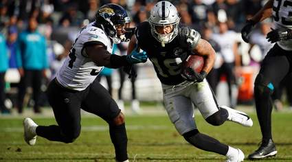 Raiders Tender Several Exclusive Rights Free Agents: Report