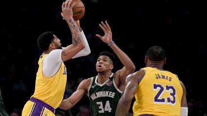 NBA Coronavirus Hiatus ‘Not Helpful’ to Bucks Re-Signing Antetokounmpo