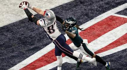 Raiders Predicted to Sign Former Super Bowl Champion Free Agent