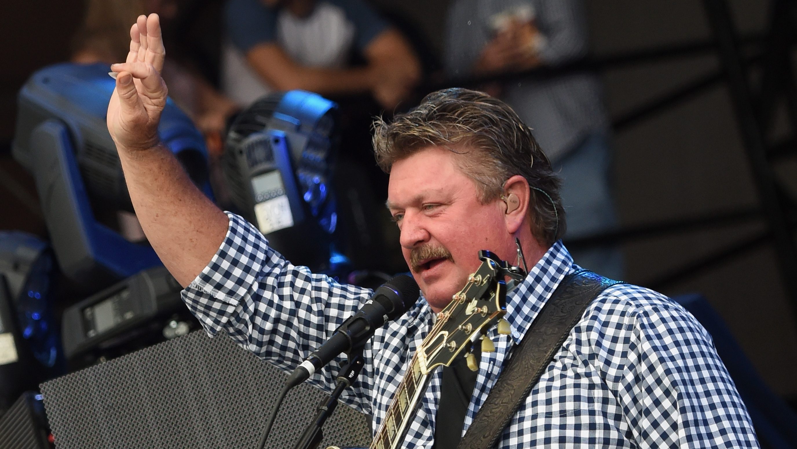 Country Music Star Joe Diffie Dies Of Coronavirus At 61