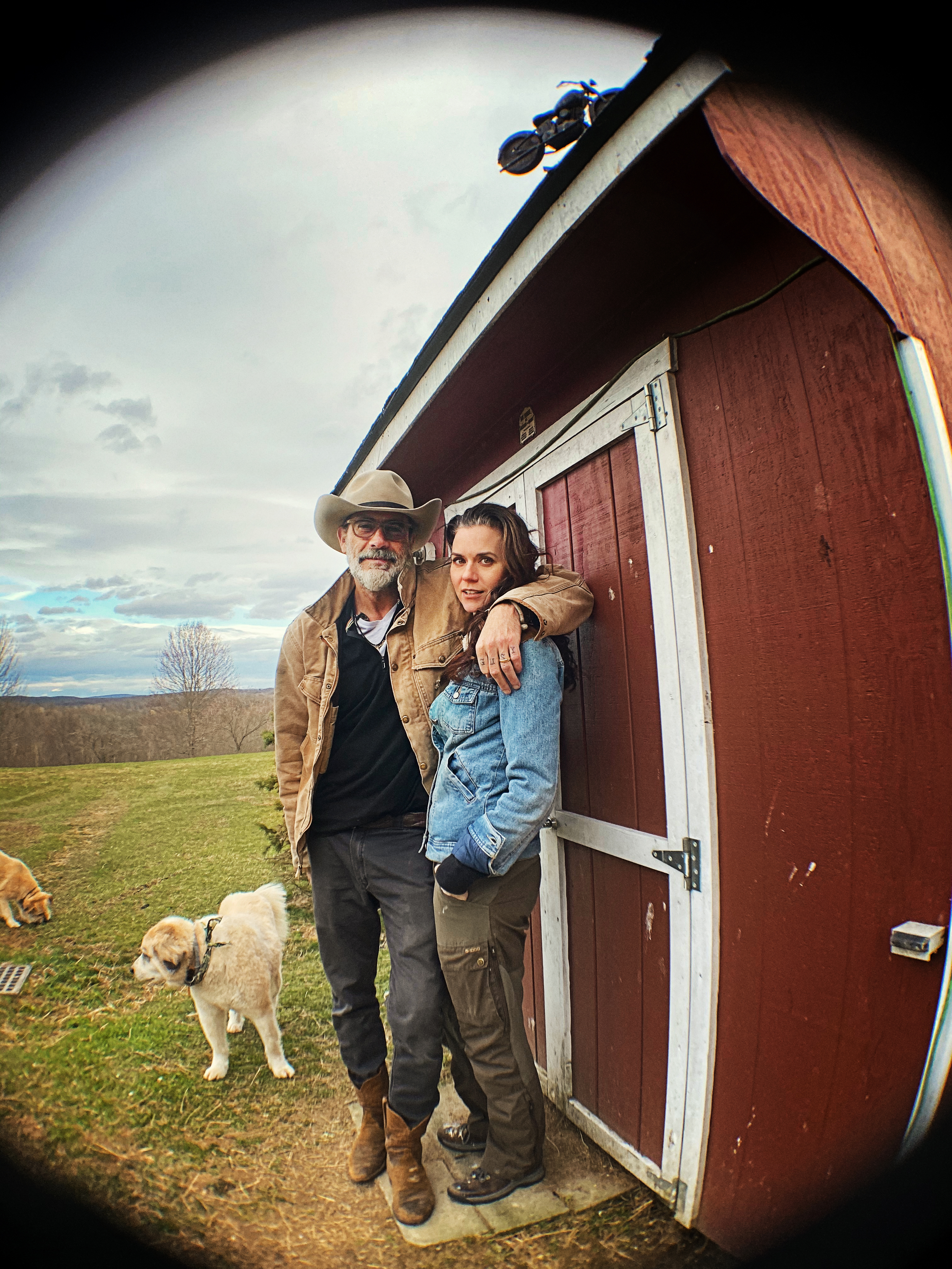 Jeffrey Dean Morgan s House See the Farm That s Home