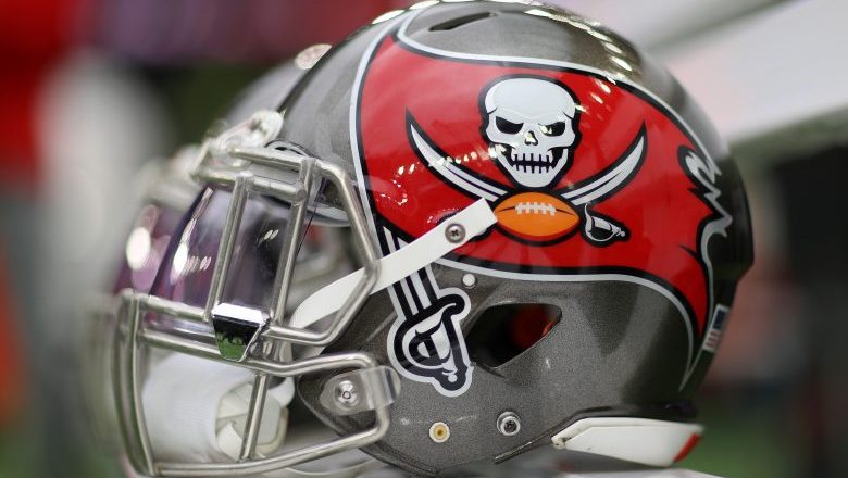 Tampa bay buccaneers clearance new uniforms 2019