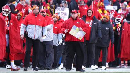 Chiefs Praised By NFL Execs For Doing ‘Nothing’ in Free Agency