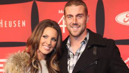 Alex’s Smith’s Wife Elizabeth Smith Praises QB’s Determination