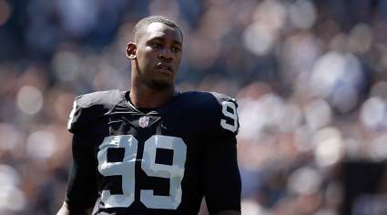 2 Former Raiders Pass Rushers Find Homes With Contenders