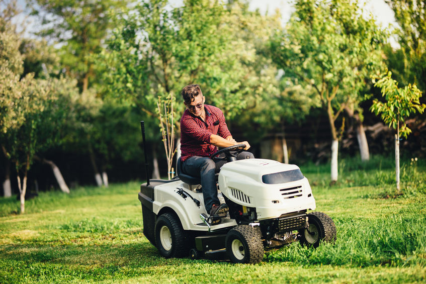 The smallest discount riding lawn mower