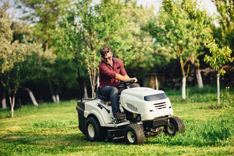 Best Small Riding Lawn Mowers