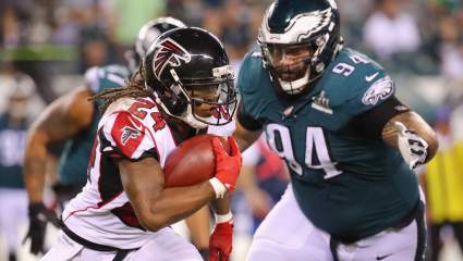 NFL Insider Discusses Eagles’ Interest in Ex-Falcons Pro Bowl RB