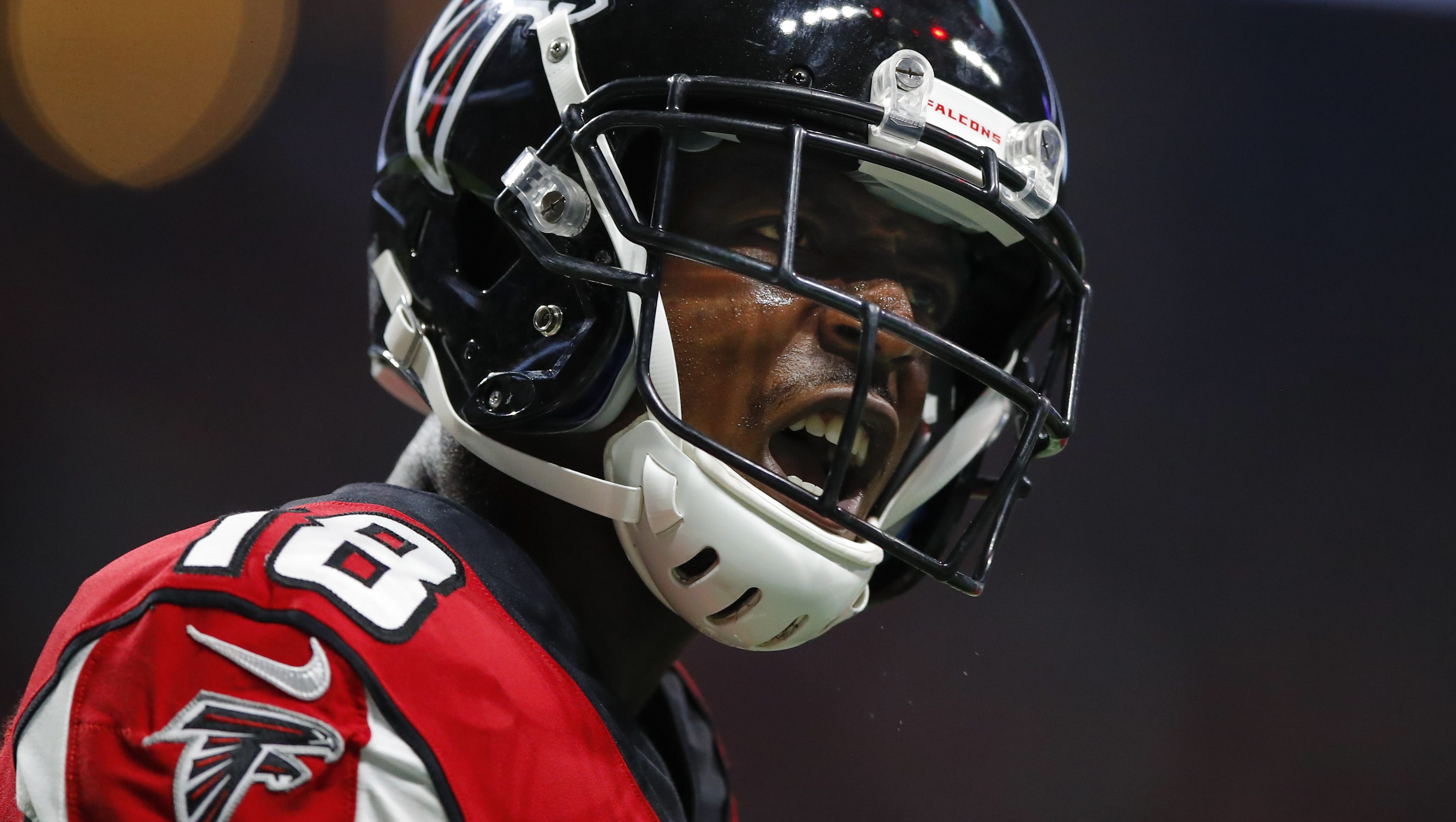 Falcons’ Top Defensive Backs, Receivers Manage to Workout Together in