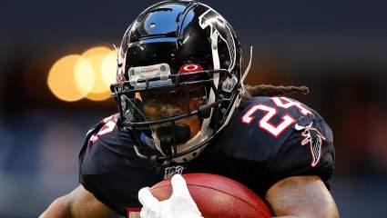 Seahawks Make Offer to 2-Time Pro Bowl Running Back: Report