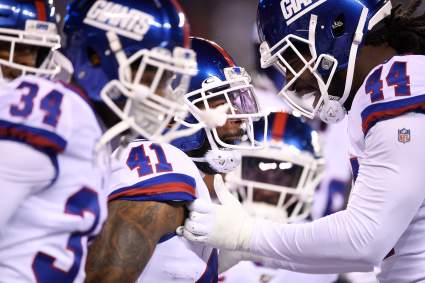 Trade Rumors Swirl as Giants Defender Inexplicably Rides the Bench