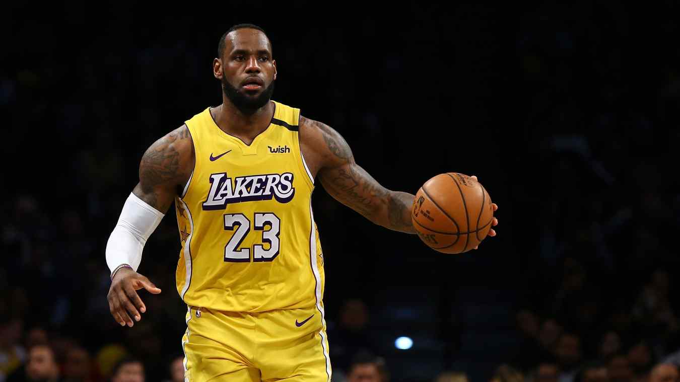 LeBron James, NBA History Buff, Weighs in on Lakers Great