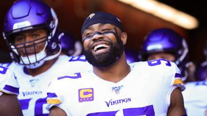 Eagles Great Lobbying for Philadelphia to Sign Pro Bowl DE