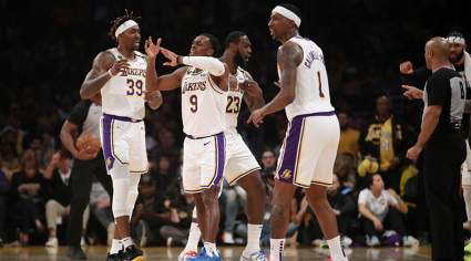 Insider Offers Insight on Contract Situations for Several Lakers Veterans
