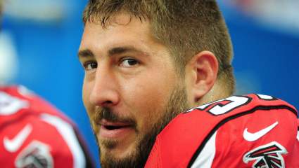 Falcons’ All-Pro Center Alex Mack Coaching Lineman Through Quarantine
