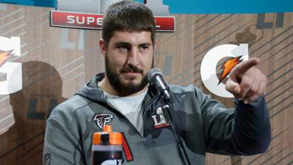 NFL Analyst Says Falcons Rookie Could Be a ‘Great Protege’ to Alex Mack