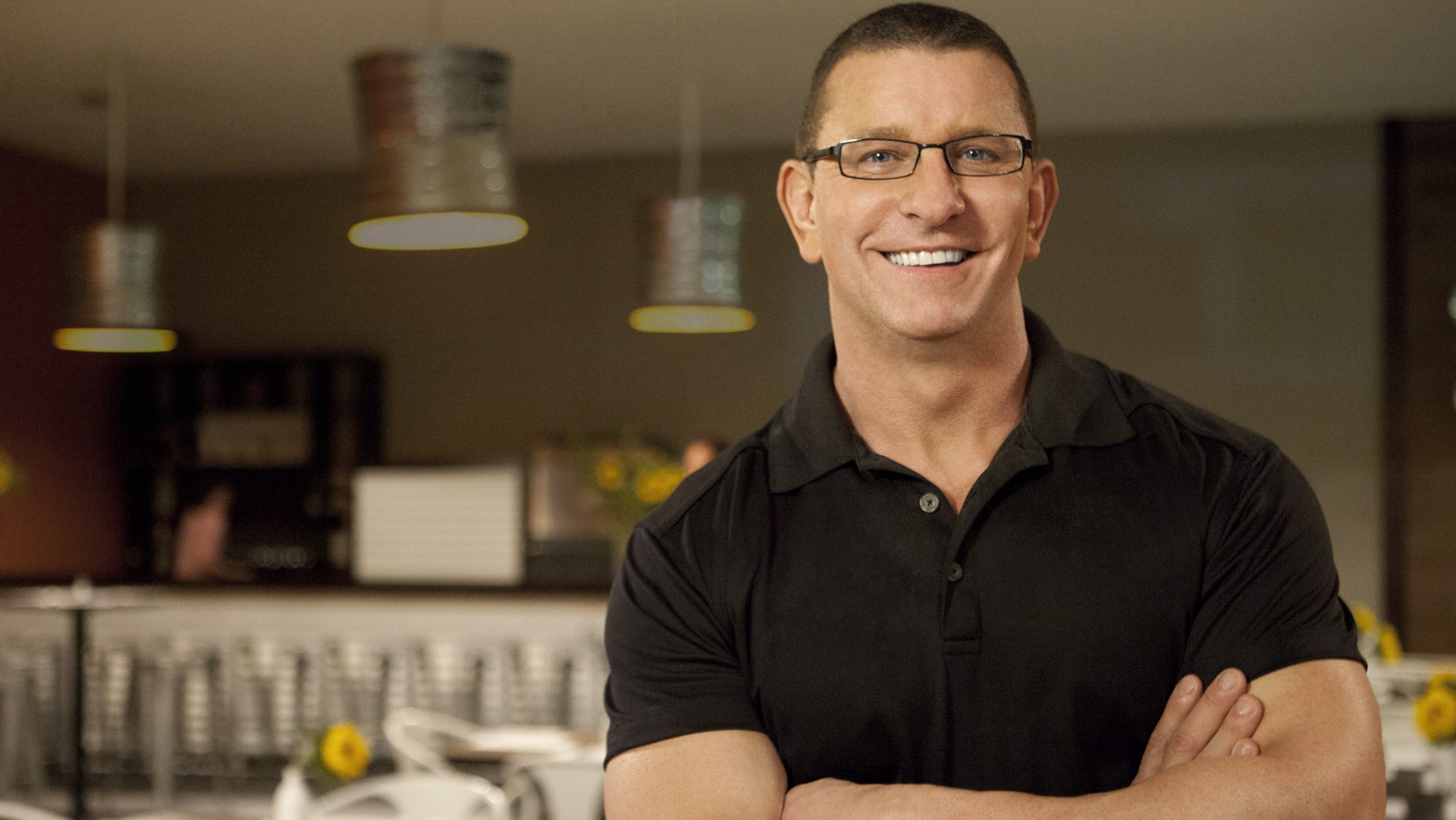 How To Watch Restaurant Impossible Season 17 Online Heavy Com   Robert Irvine On Food Networks Restaurant Impossible E1589479194553 