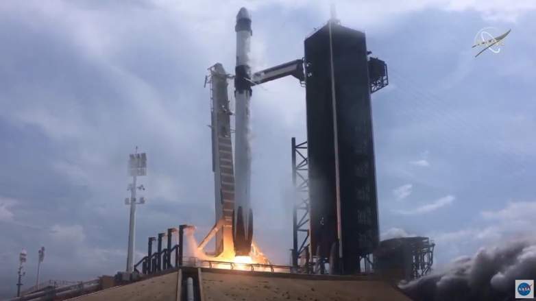 SpaceX NASA Launch: Photos & Videos of Crew Dragon Demo-2 ...
