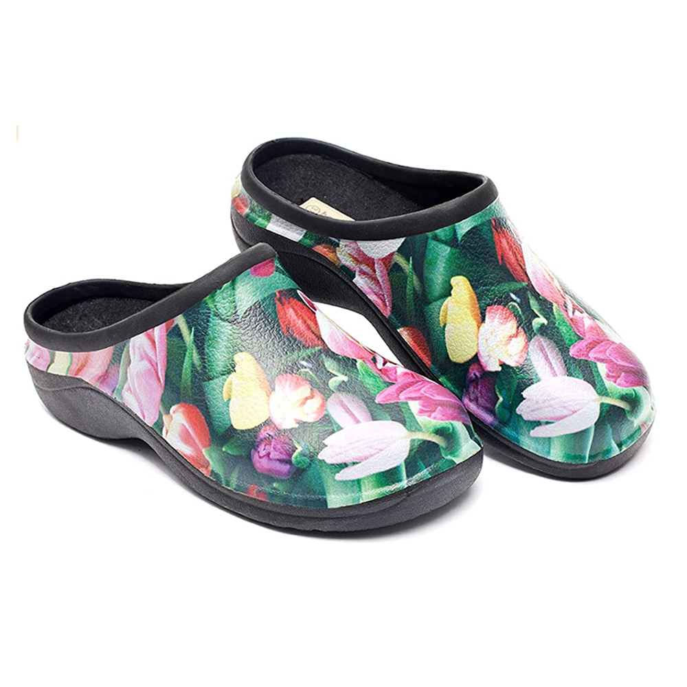 backdoor garden clogs