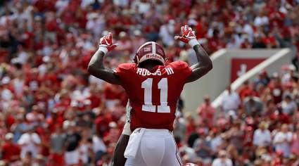Raiders’ Henry Ruggs Sounds off on Tyreek Hill Comparison