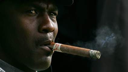 Lakers Coach Reveals Why Michael Jordan, Kawhi Leonard Comparisons Are Real