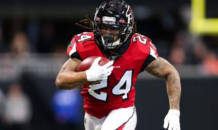 Should Bears Add Versatile Former Falcons Pro Bowl RB?
