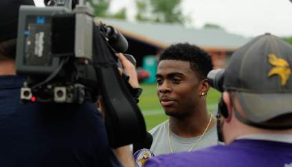 New Video Shows 49ers RB Jet McKinnon Thriving After Missing Two Seasons [WATCH]