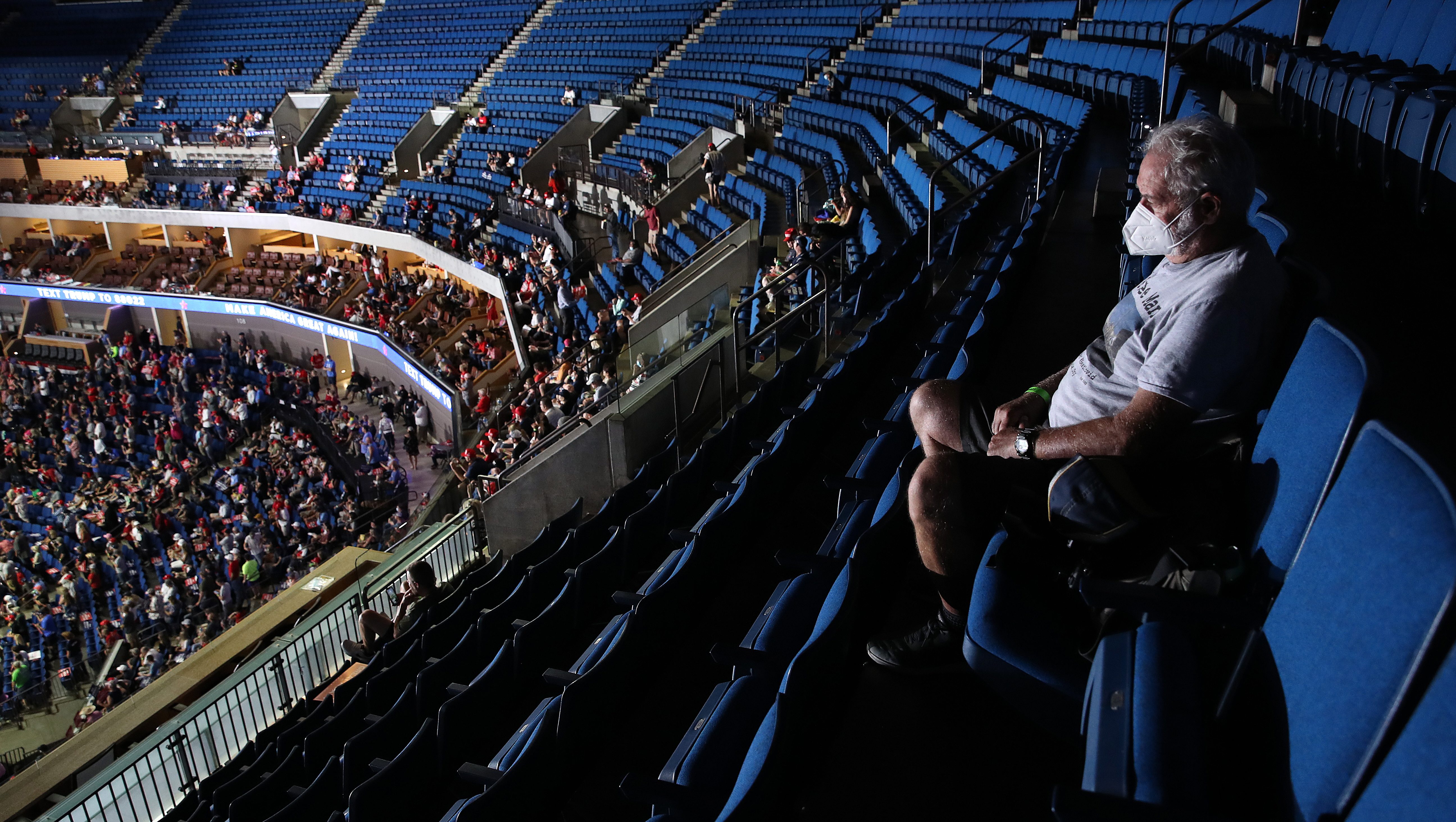 Trump Tulsa Rally Cancels Overflow Speech Due to Smaller Crowd | Heavy.com