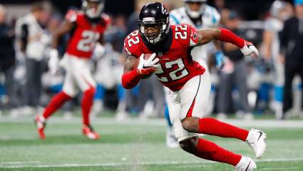 Falcons Defender Shows Off Incredible Speed in Recent Workout [WATCH]