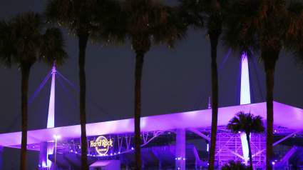 Dolphins Players & Organization Celebrate Juneteenth