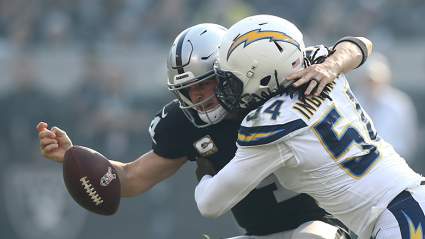 NFL Execs Strongly Disagree Over Evaluation of Raiders QB Derek Carr