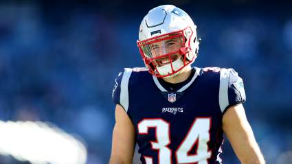 Patriots Veteran Takes Major Pay Cut to Stay With Team