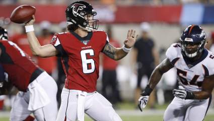 Falcons QB Has Epic Throwing Aim [WATCH]
