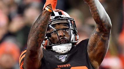 Browns Star Jarvis Landry Reacts to Patrick Mahomes’ Megadeal