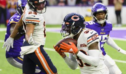 All-Pro Chiefs Defender Gives Huge Shoutout to Bears’ Eddie Jackson