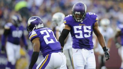 Vikings’ Mike Zimmer Voices ‘Concern’ Over Anthony Barr’s Health