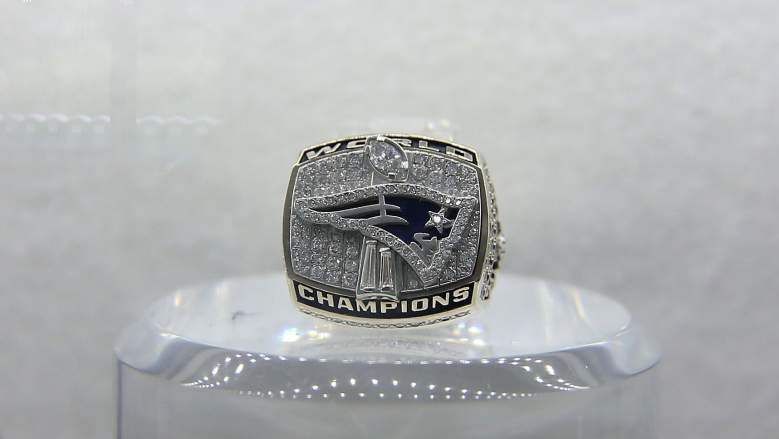 Former Patriots WR Josh Gordon Auctioning Super Bowl Ring