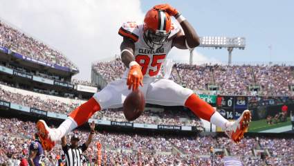 Browns TE David Njoku Breaks Silence on Trade Demand