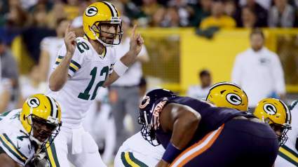Bears Rookie Shares Early Observations on ‘Hate’ for Aaron Rodgers