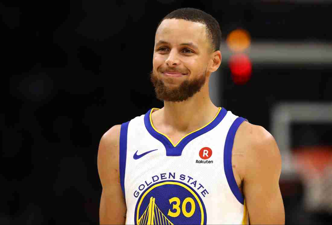 Steph Curry Retreats From Canelo Alvarez [WATCH]