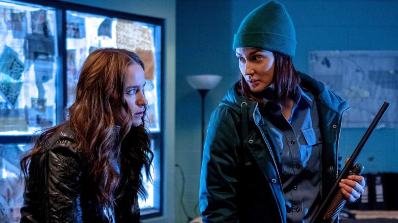 "On the Road Again" Episode 401 -- Pictured: (l-r) Melanie Scrofano as Wynonna Earp, Katherine Barrell as Officer Nicole Haught.