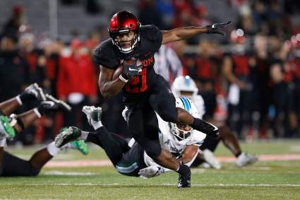 Seattle Seahawks Sign Running Back & Wide Receiver