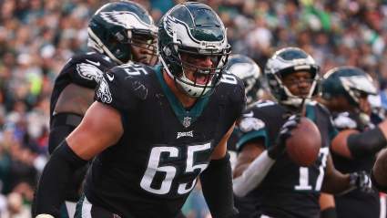Ranking the Top 5 Offensive Tackles for the 2023 NFL Season