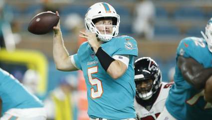 Falcons Work Out Three Quarterbacks, Two Receivers: Report