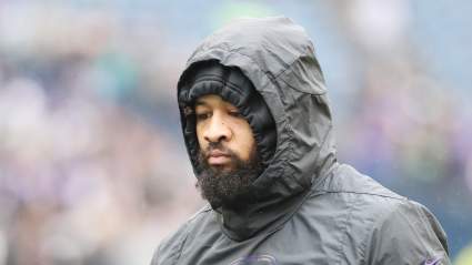 Cowboys’ Jerry Jones Gives Mind-Numbing Answer on Earl Thomas Discussions